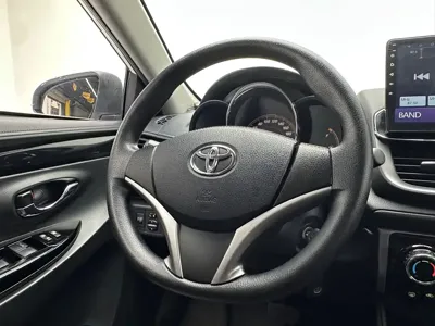 Toyota Yaris L