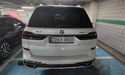 BMW X7