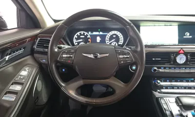 Genesis EQ900