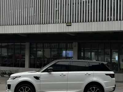 Land Rover Sport