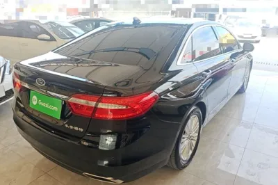 Ford Taurus