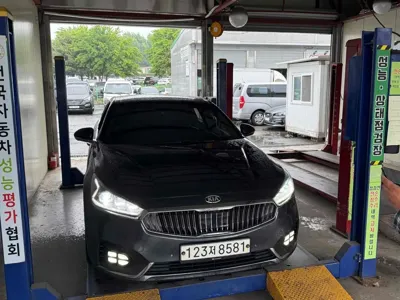 Kia K7