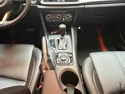 Mazda 3 Axela
