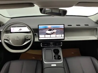 Leapmotor 零跑B01