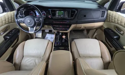Kia Canival