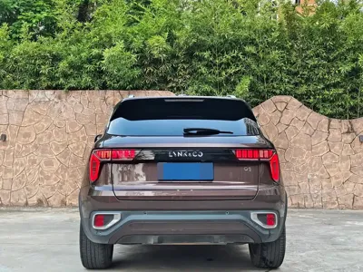 Lynk & Co 01