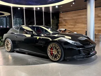 Ferrari GTC4Lusso