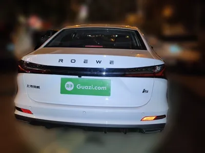 Roewe i5