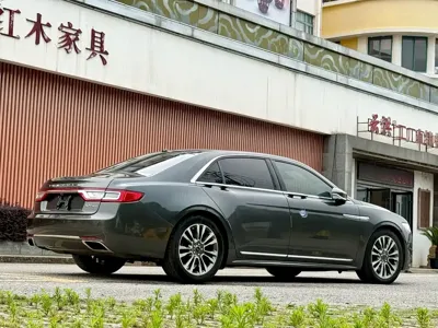 Lincoln Continental
