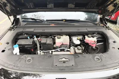 Leapmotor C10