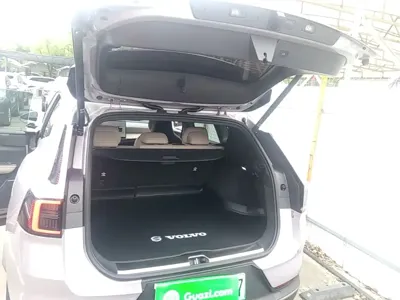Volvo 沃尔沃XC70插电式混动