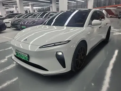 Nio ET5