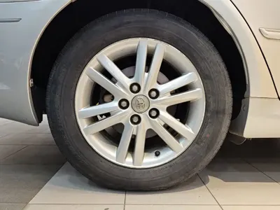 Toyota Reiz