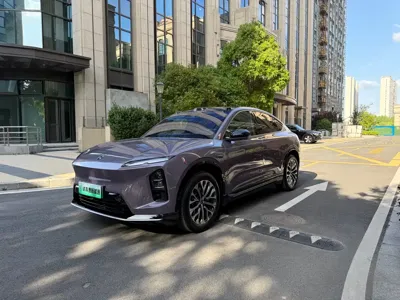 Nio EC6