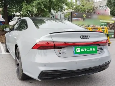 Audi A7L