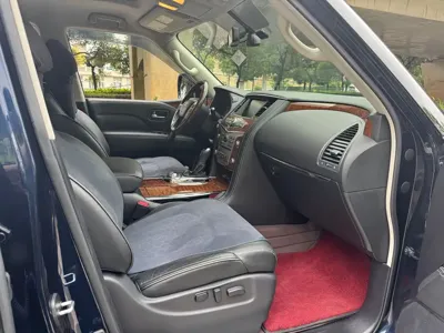 Infiniti QX80