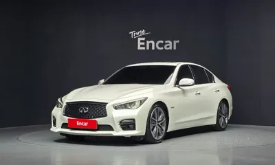 Infiniti Q50