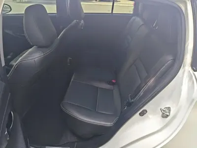 Toyota Yaris L