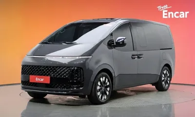 Hyundai Staria