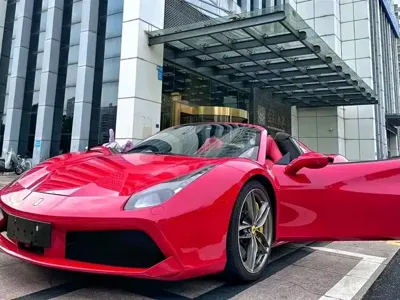 Ferrari 488