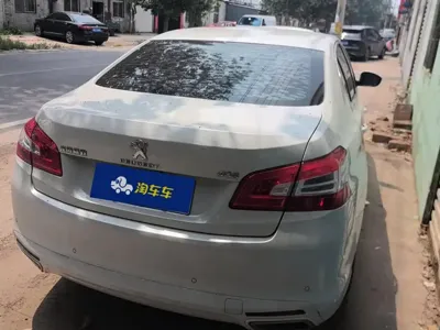 Peugeot 408