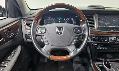 Hyundai Equus