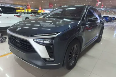 Nio ES8