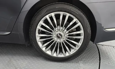 Kia K9