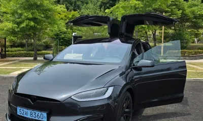 Tesla Model X