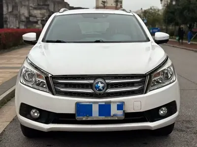 Venucia T70