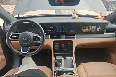 Li Auto ONE