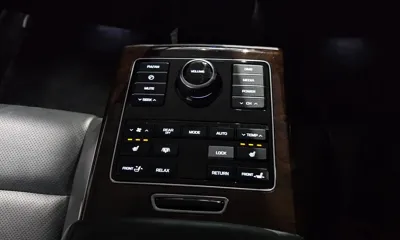 Hyundai Equus