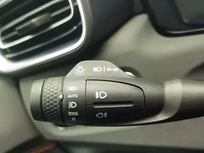 Lynk & Co 02