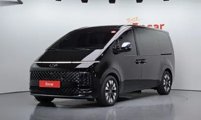 Hyundai Staria