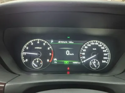 Genesis EQ900