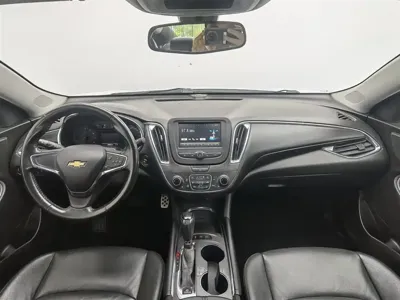Chevrolet Malibu XL