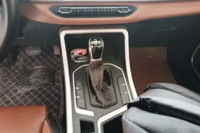 Geely Auto Vision X6