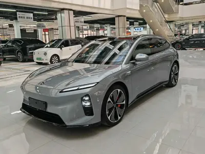 Nio ET5T