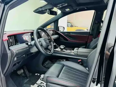 GAC Motor Trumpchi M8