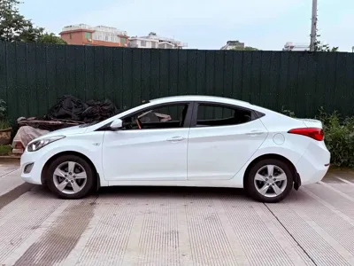 Hyundai Elantra Langdong