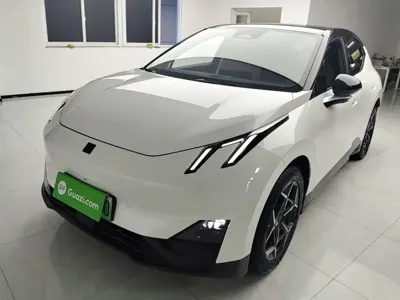 Lynk & Co Z20