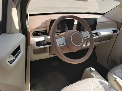 Wuling MINIEV