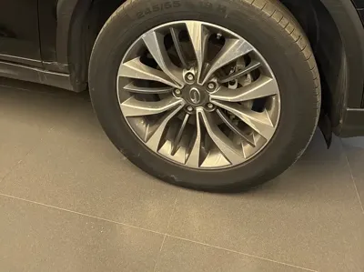 GAC Motor Trumpchi GS8
