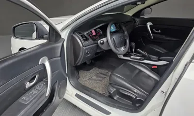 Renault-KoreaSamsung SM5
