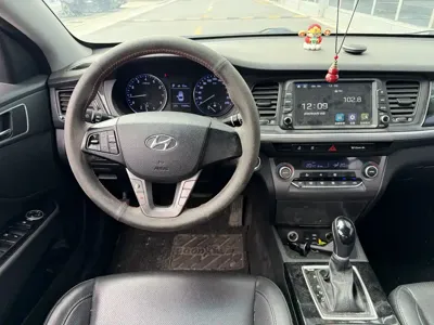 Hyundai Mistra