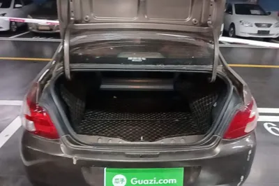 Peugeot 301