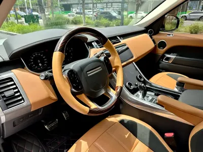 Land Rover Sport