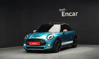 MINI Cooper Convertible