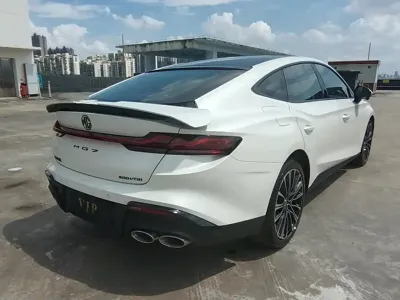 MG MG7