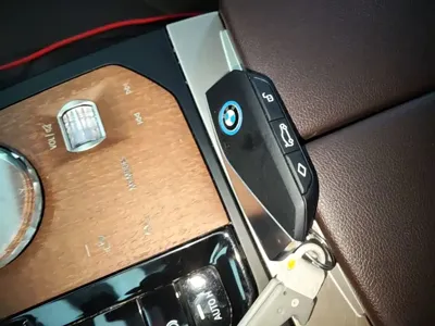 BMW iX
